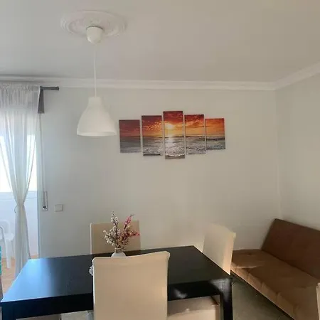 Sunny House Apartmán *